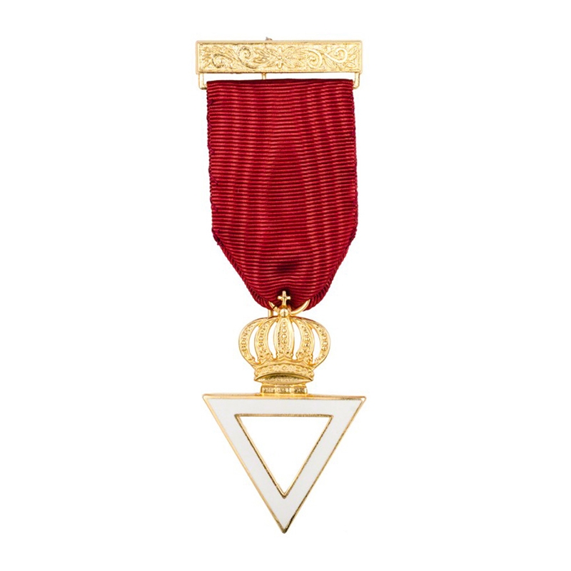 Royal & Select Masters Members Breast Jewel